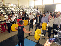 パラグアイ：スポーツ庁訓練センター器材整備計画