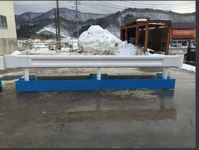 ウェイトブロック付仮設ガードレール（旧 HK-160005-A ）