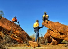 ボツワナ・地質リモートセンシングセンターにてボツワナ地球科学機構と初めての共同地質調査事業を開始