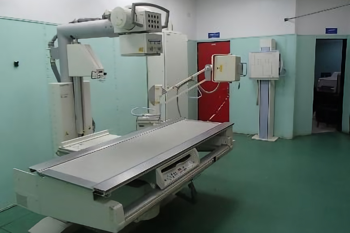 パレスチナ：医療機材整備計画