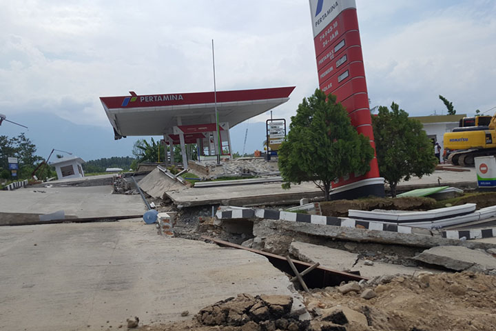 インドネシア：中部スラウェシインフラ復興セクター・ローン