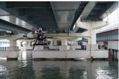 首都高技術とドコモ、大小 2 種類のドローンでくまなく橋梁点検する手法を確立