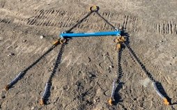 大型連結ブロックの簡単吊金具(KT-220241-A)