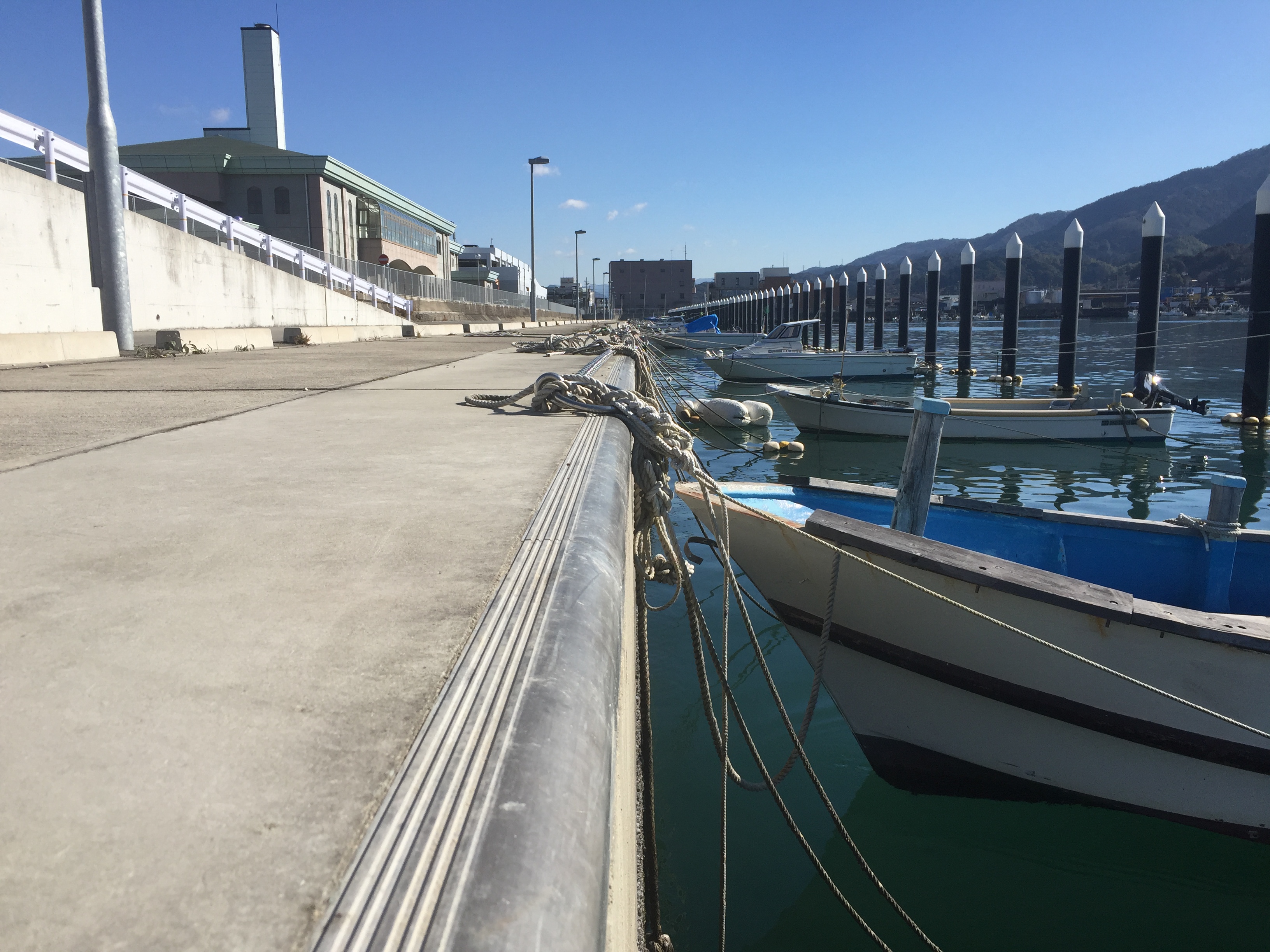 アルミ製コーナー材ノーマルタイプ(QSK-230001-A)