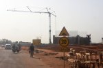 ブルキナファソ：ワガドゥグ東南部タンソババイパス道路改善計画