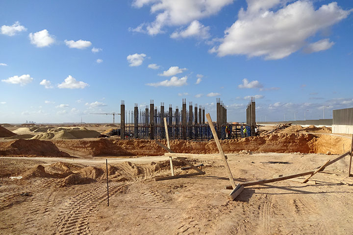 第二次エジプト・日本科学技術大学教育・研究機材調達計画