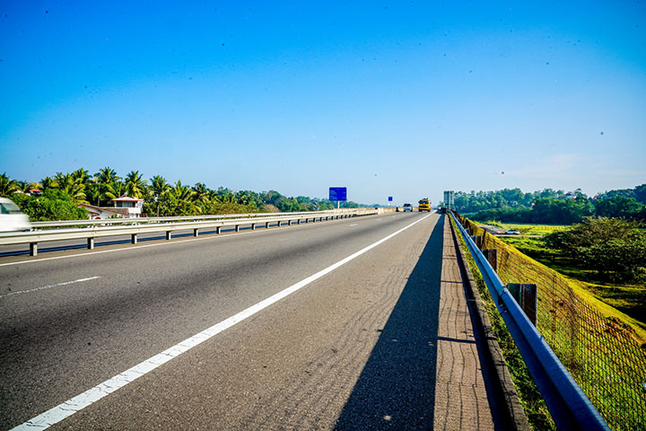 スリランカ：大コロンボ圏都市交通整備事業フェーズ2（1）