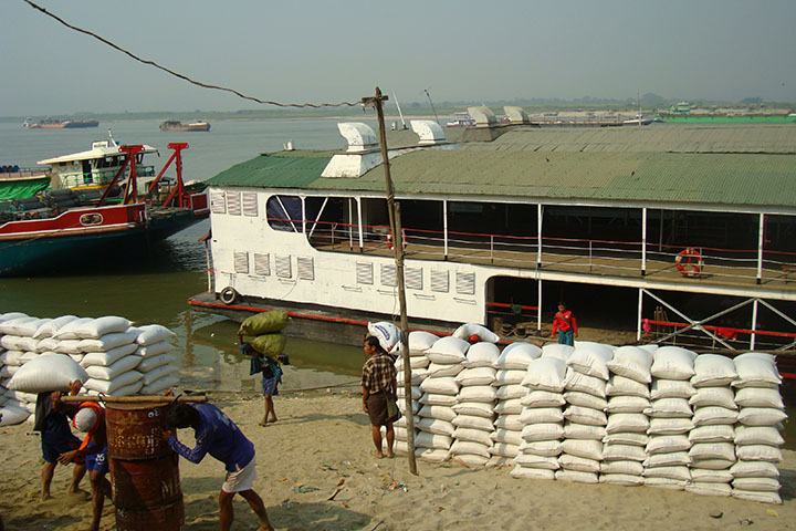 ミャンマー：マンダレー港開発計画