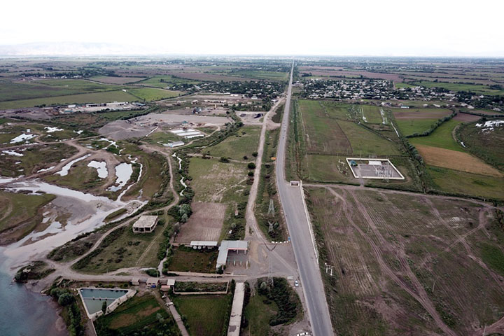 タジキスタン：ドゥシャンベ-ボフタル道路におけるキジルカラ‐ボフタル間道路改修計画