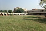 パキスタン医科学研究所における母子保健センター及び小児病院の集中治療拡充計画