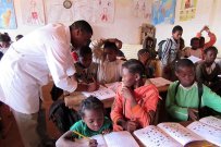 マダガスカル：みんなの学校：住民参加による教育開発プロジェクトフェーズ2