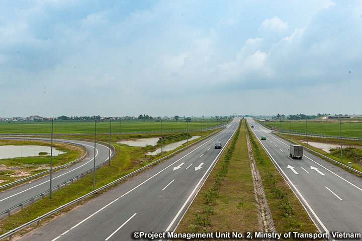 ベトナム：国道3号線道路ネットワーク整備事業（1）