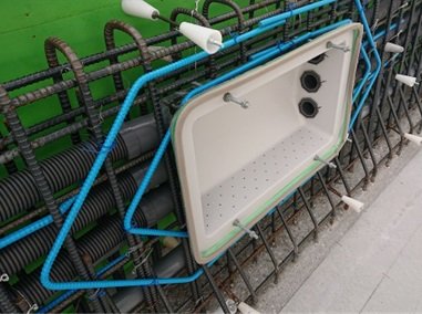 FRP製壁高欄ハンドホール「FuRaP（フラップ）」(KK-230034-A)